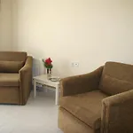 Life Aparthotel