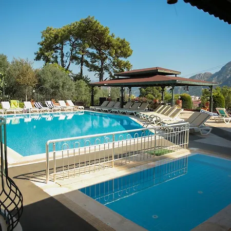 Life Appart hôtel 3*