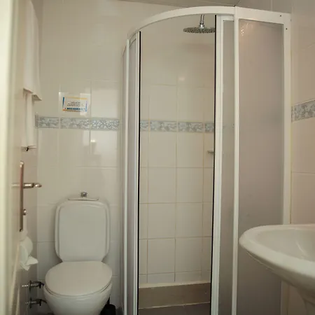 Aparthotel Life